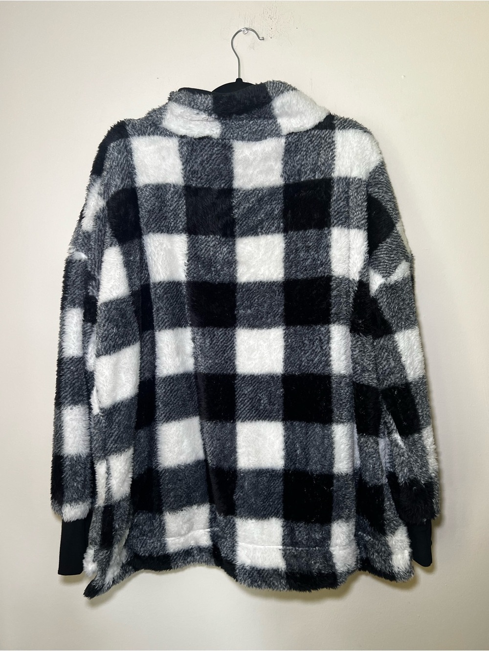LuLaRoe Nancy Black and White Buffalo Check Fuzzy Half Zip Sweater - Picture 3 of 5